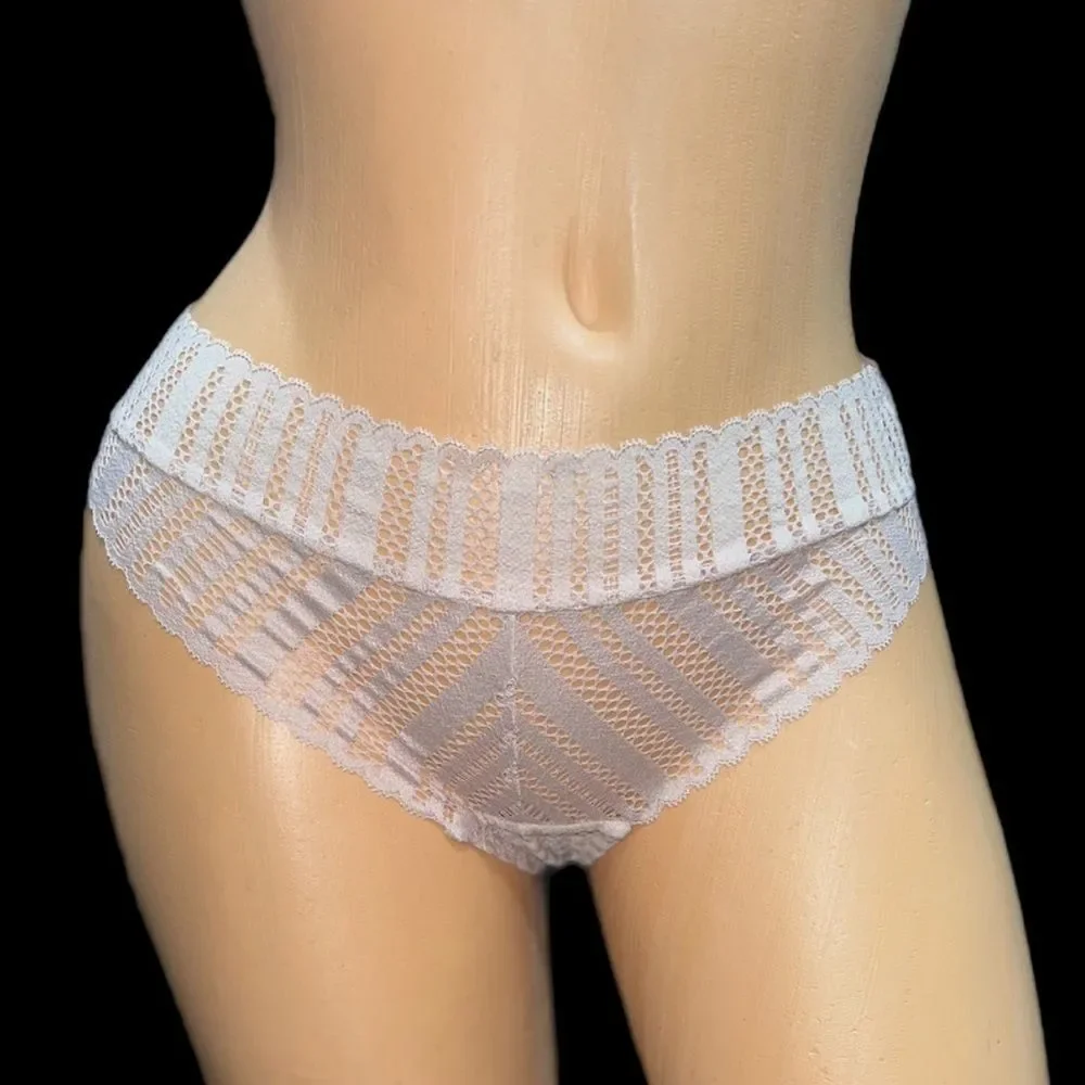 Victoria’s Secret Sexy Lace Cheeky Panty Pink demure Medium - Picture 2 of 3